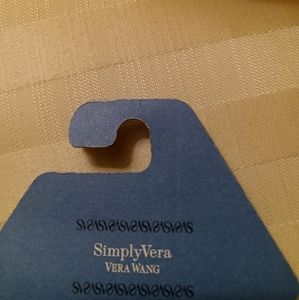 Vera ♥️Wang necklace